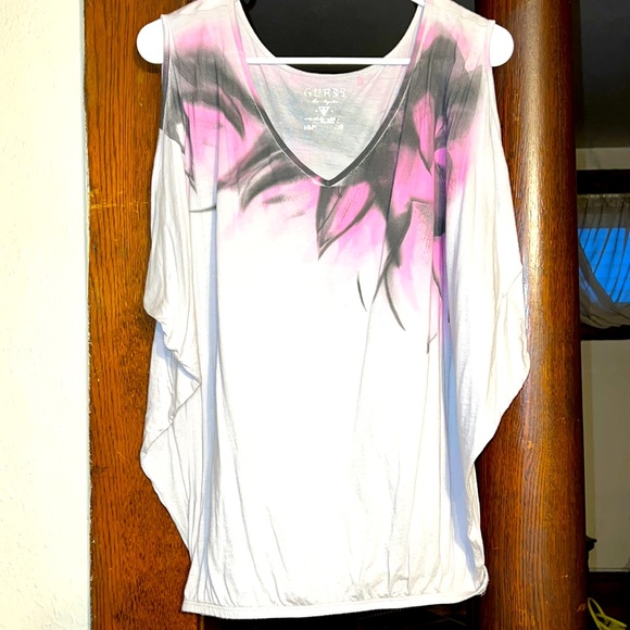 Guess shirt - Picture 1 of 4